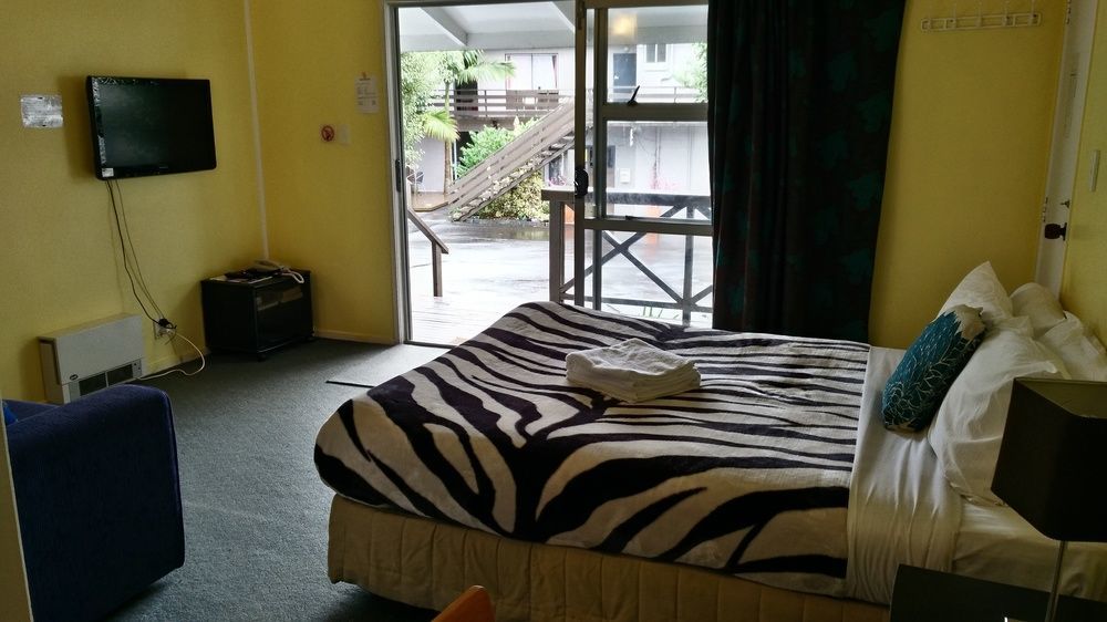 Siesta Motel Оукланд Екстериор снимка