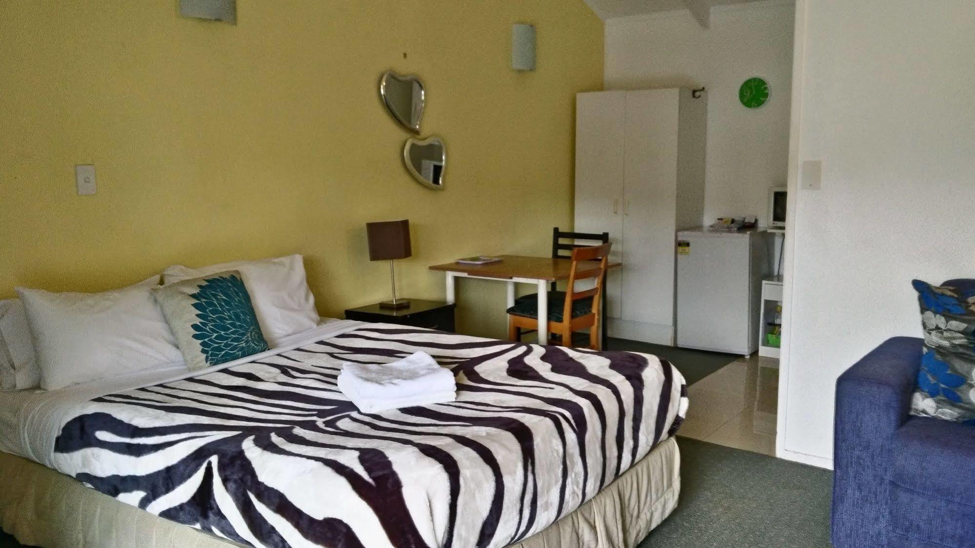 Siesta Motel Оукланд Екстериор снимка